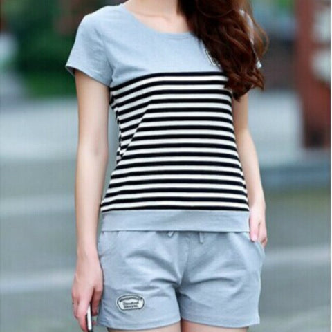 Fashion 2018 Summer Woman's Clothing Sets Cotton Female T-shirts and Shorts Suit Casual Two-piece Striped Sets for Ladies